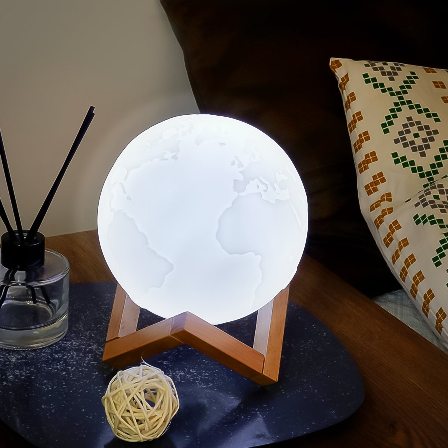 Decorative 3D Moon Night Lamp Decorative 3D Moon Night Lamp